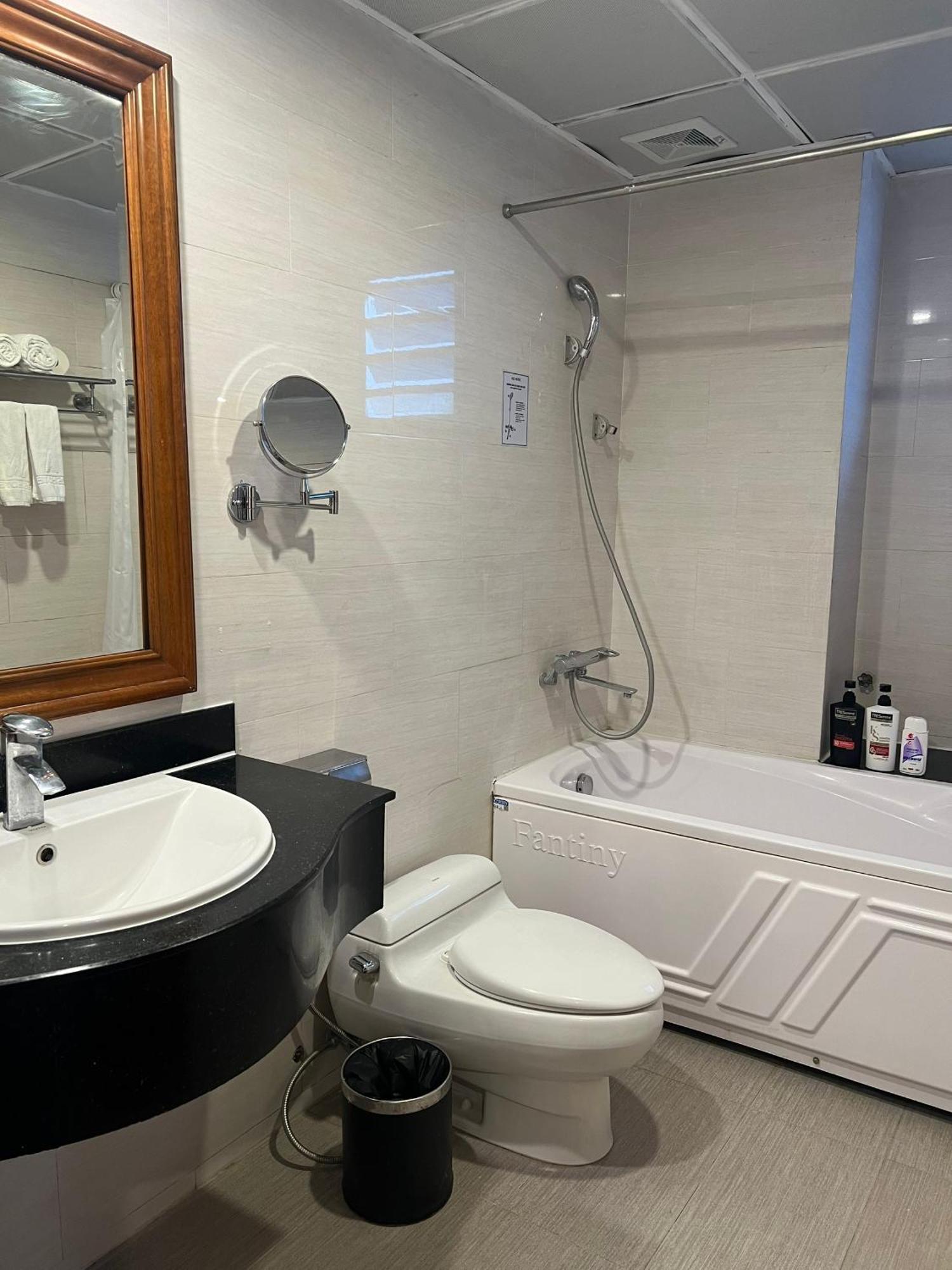 האנוי A25 Hotel - 19 Phan Dinh Phung מראה חיצוני תמונה
